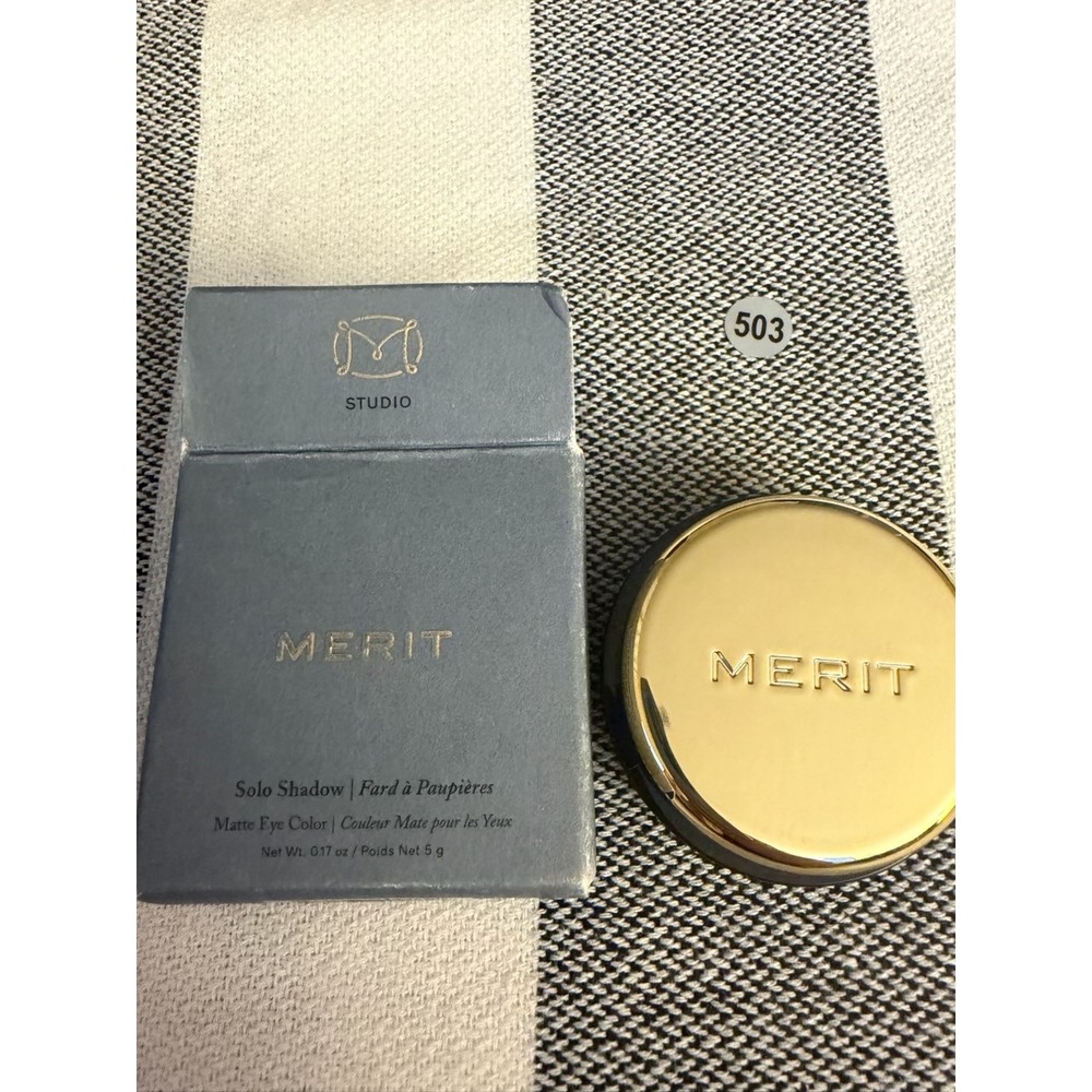 Merit Solo Shadow Matte Eye Color Studio Mauve Taupe Cream to Powder 0.17oz 5g